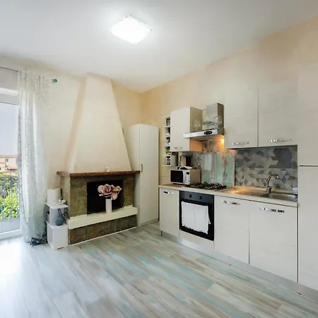Sweet Panoramic Apartment-2
